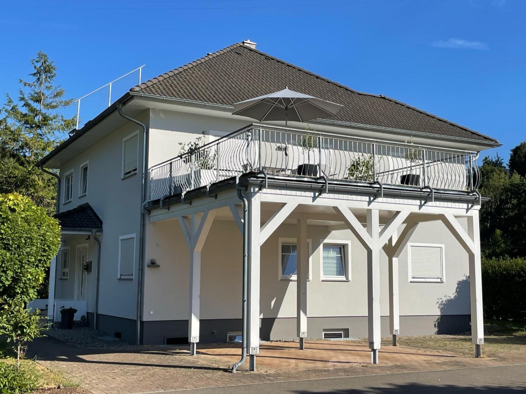 Stilvolle Wohnung Fuer 2-3 Personen - Mit Riesiger Dachterrasse Haigerloch Esterno foto