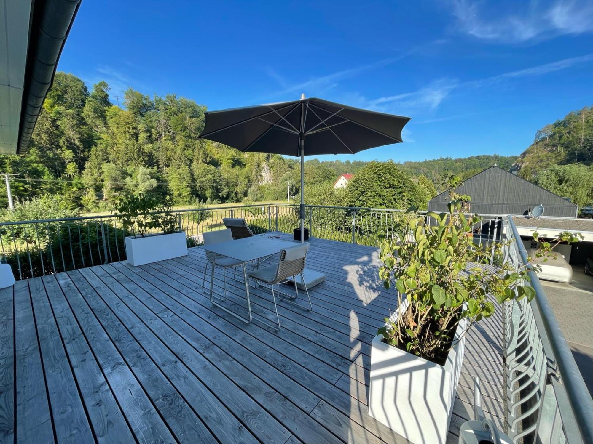 Stilvolle Wohnung Fuer 2-3 Personen - Mit Riesiger Dachterrasse Haigerloch Esterno foto